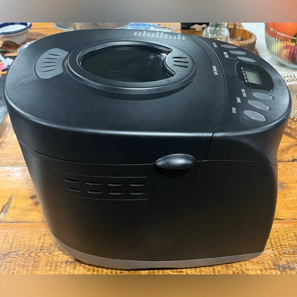 Hamilton Beach Black  Digital Programmable 12 Settings Bread Maker Machine. - Picture 5 of 14